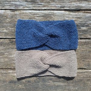 Stirnband aus Alpakawolle, handgestrickt